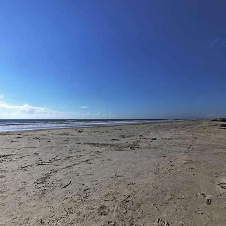 Вилла Gulf Front Retreat Галвестон Экстерьер фото